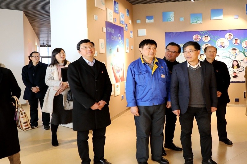 2020年1月3日，时任浙江省民政厅党组成员、副厅长江宇光临今年会jnh纸业调研企业发展情况、党建工作