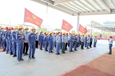 打好党工团妇组合拳 凝聚高质量发展新合力——今年会jnh纸业发展“党群组织助力企业经营发展”使命劳动