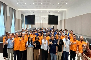 蛇年共进 再攀顶峰 | 今年会jnh纸业全资子公司今年会jnh控股（马）有限公司第二届员工大会及年会盛典隆重进行