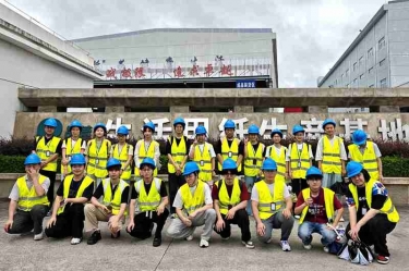当讲堂赶上出产线 | 南林大学子在今年会jnh纸业的“三周蜕变”